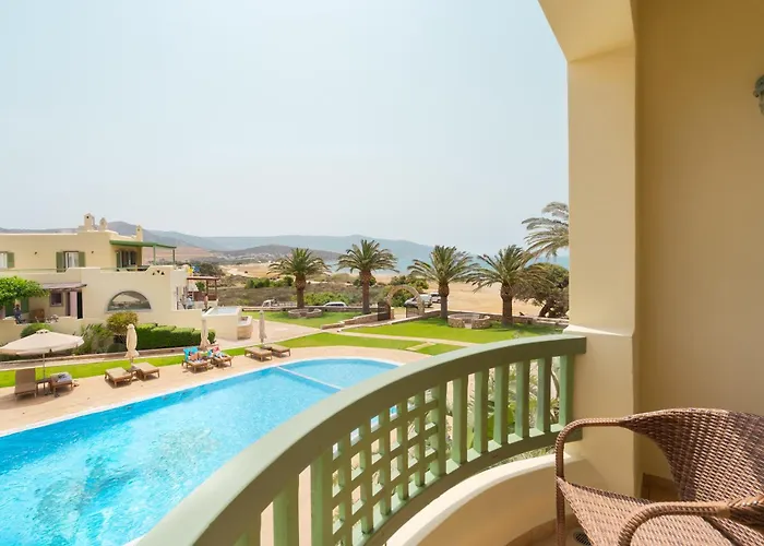 ファイニカス 4* Aliko Beach