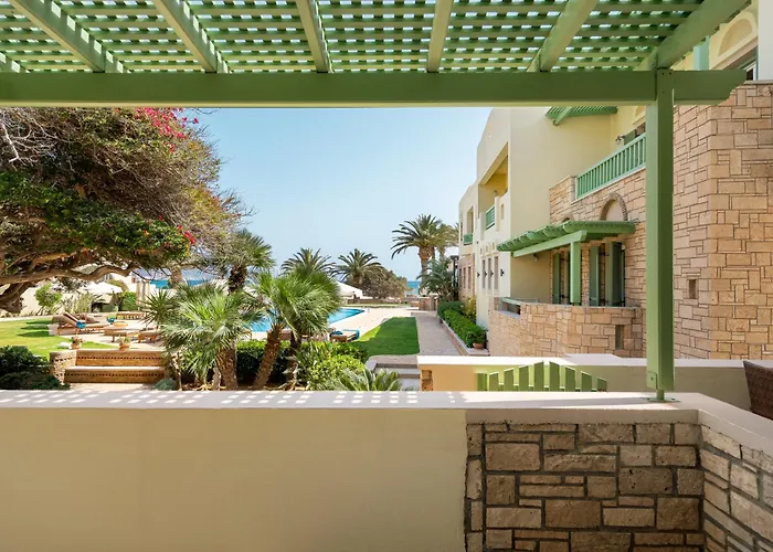 Hotel Finikas Aliko Beach