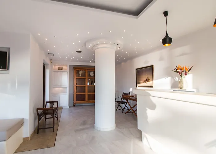 ファイニカス 4*