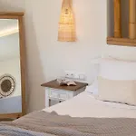 Finikas Hotell