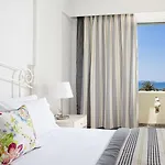 Finikas Aliko Beach