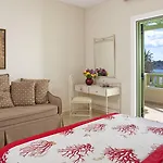 Hotell Finikas Aliko Beach