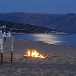 Finikas 4*