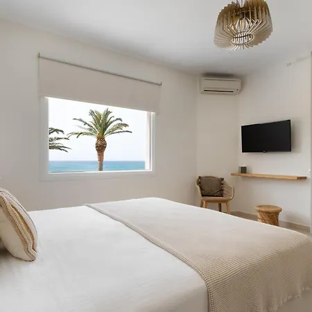 Hotel Finikas 4*