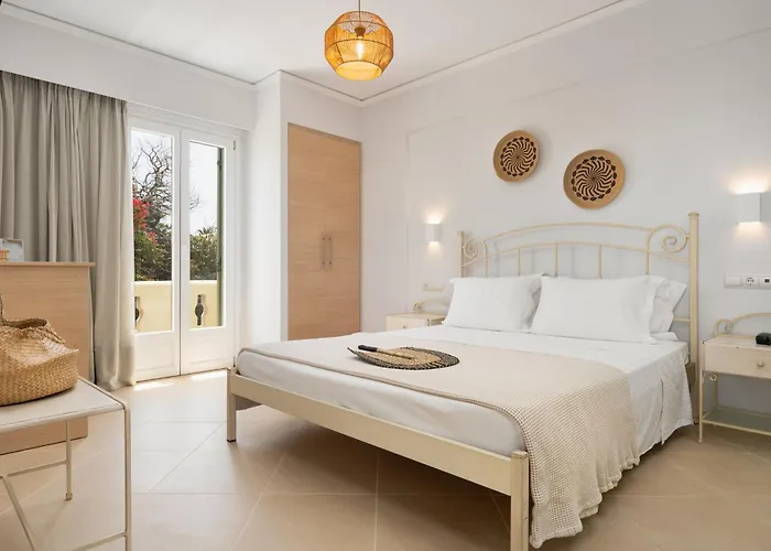 Hotel Finikas Aliko Beach